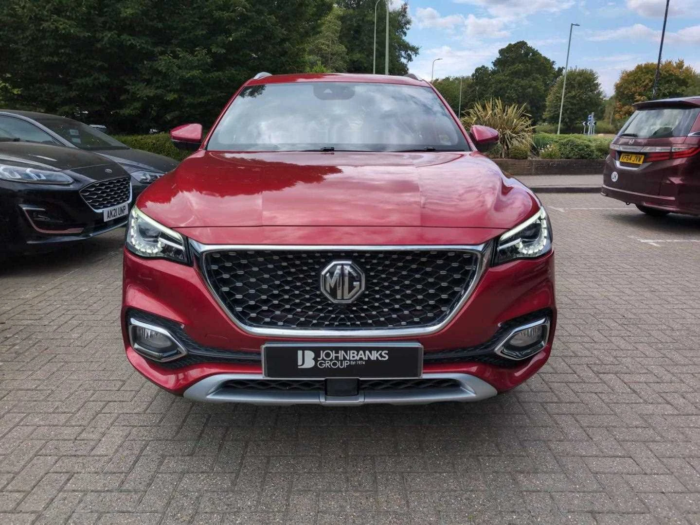 Vehicle image 6