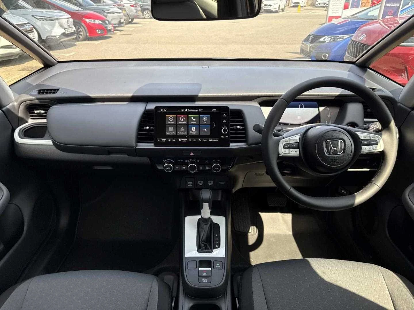 Vehicle image 4