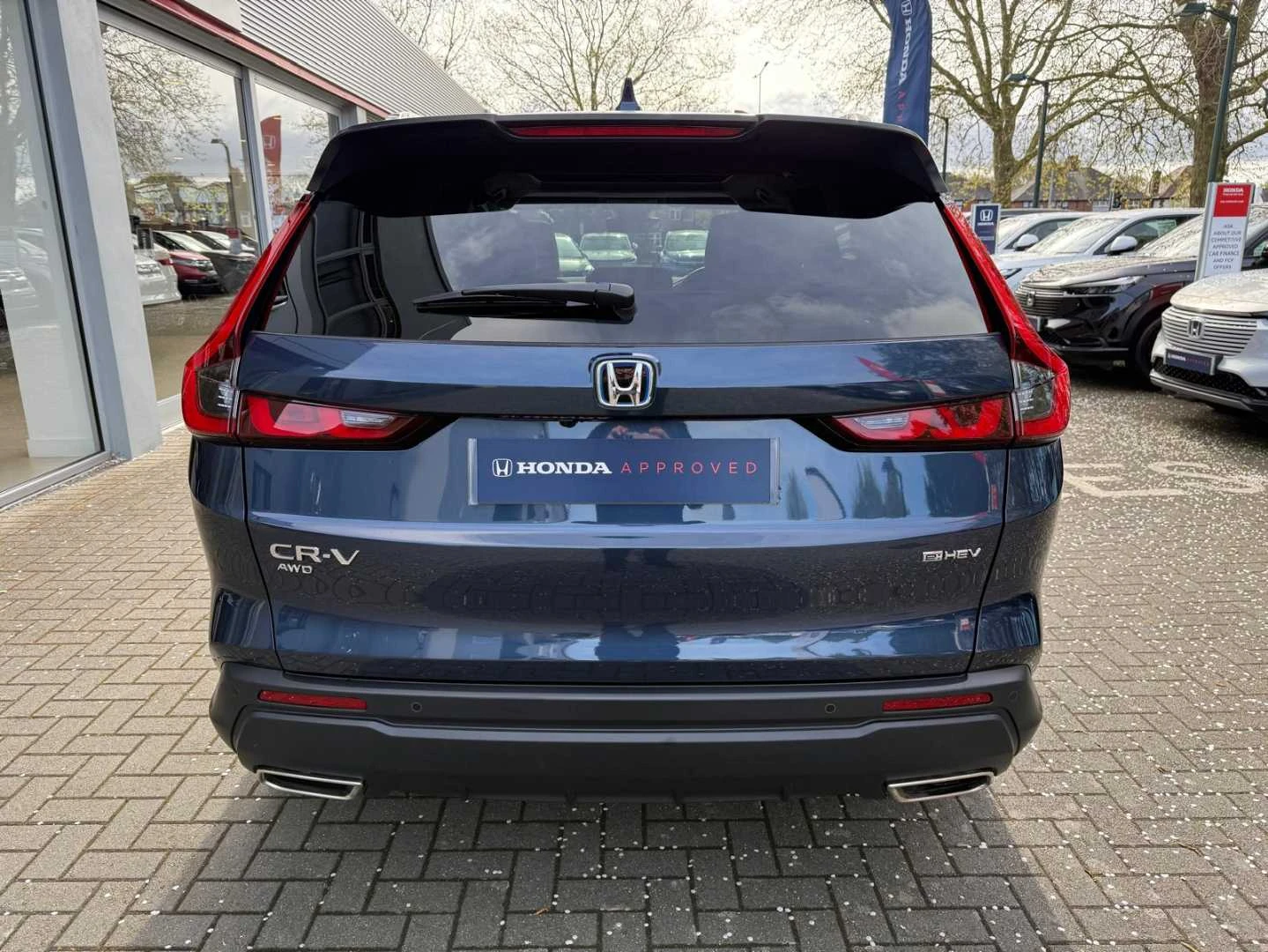 Vehicle image 7