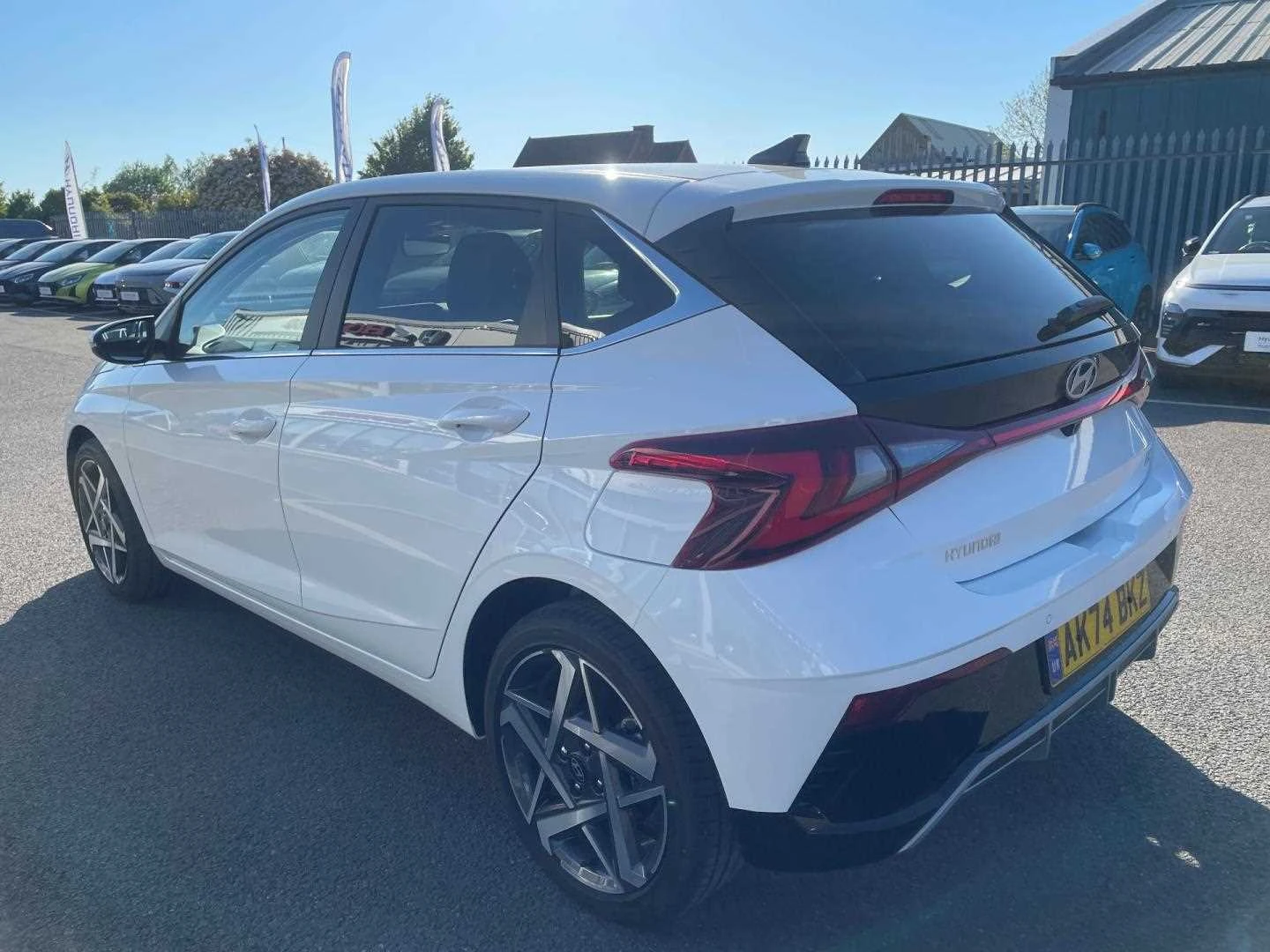 Vehicle image 6