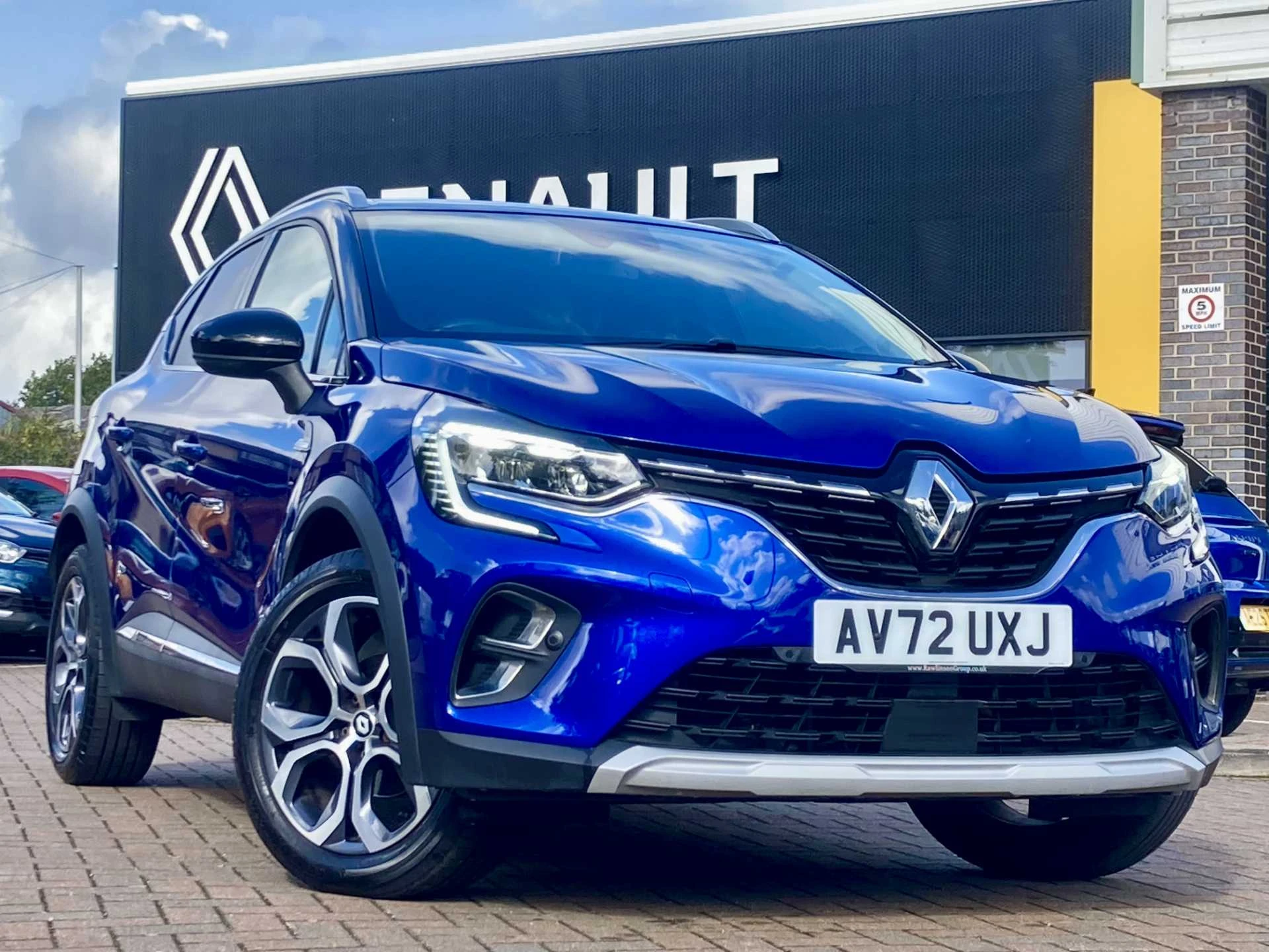 Vehicle image 1