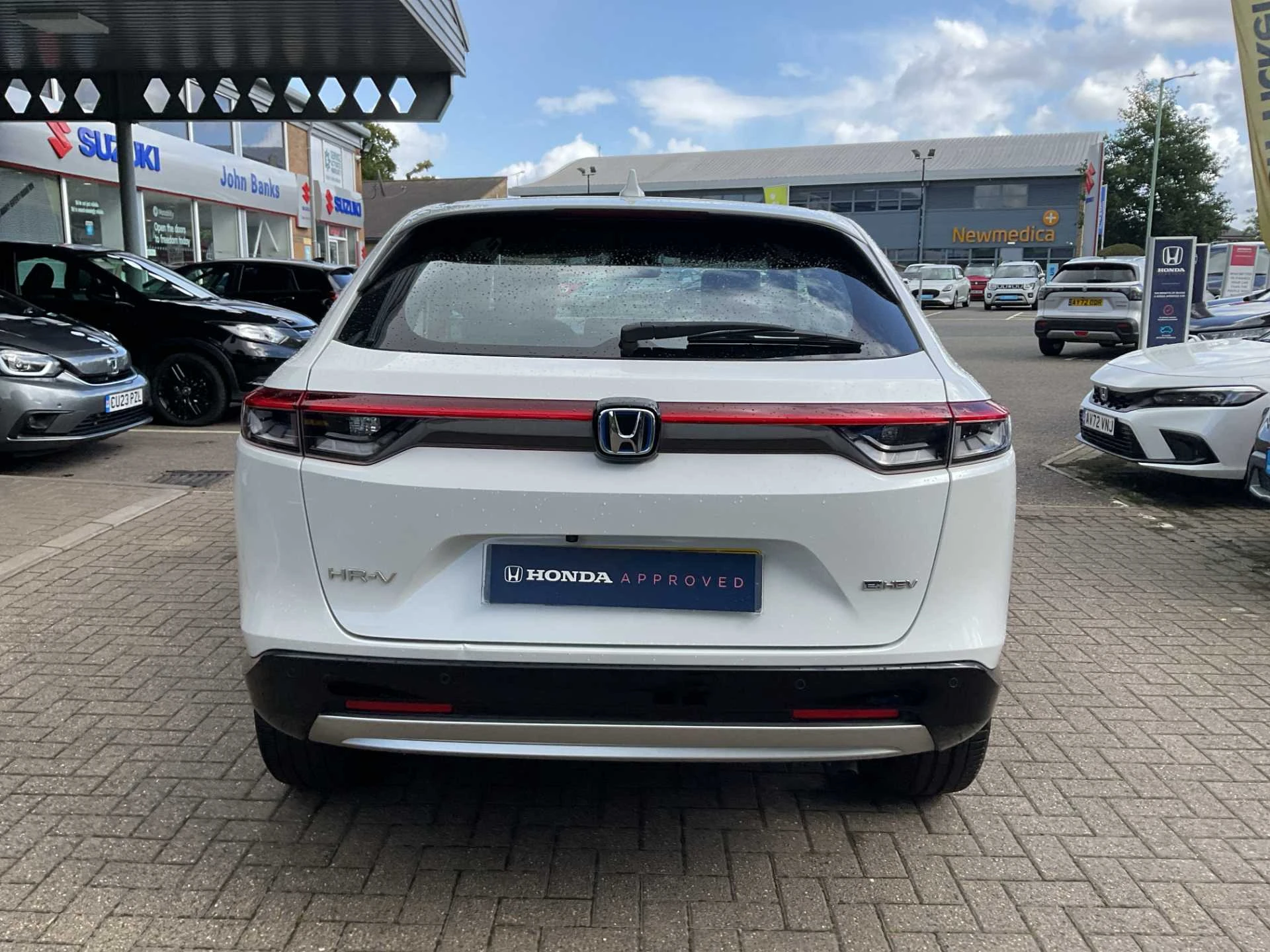 Vehicle image 7