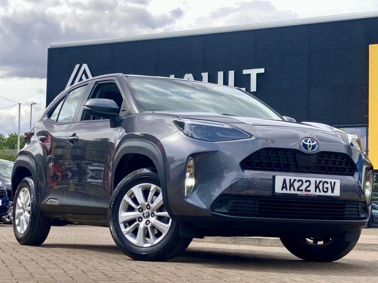 Vehicle image 3