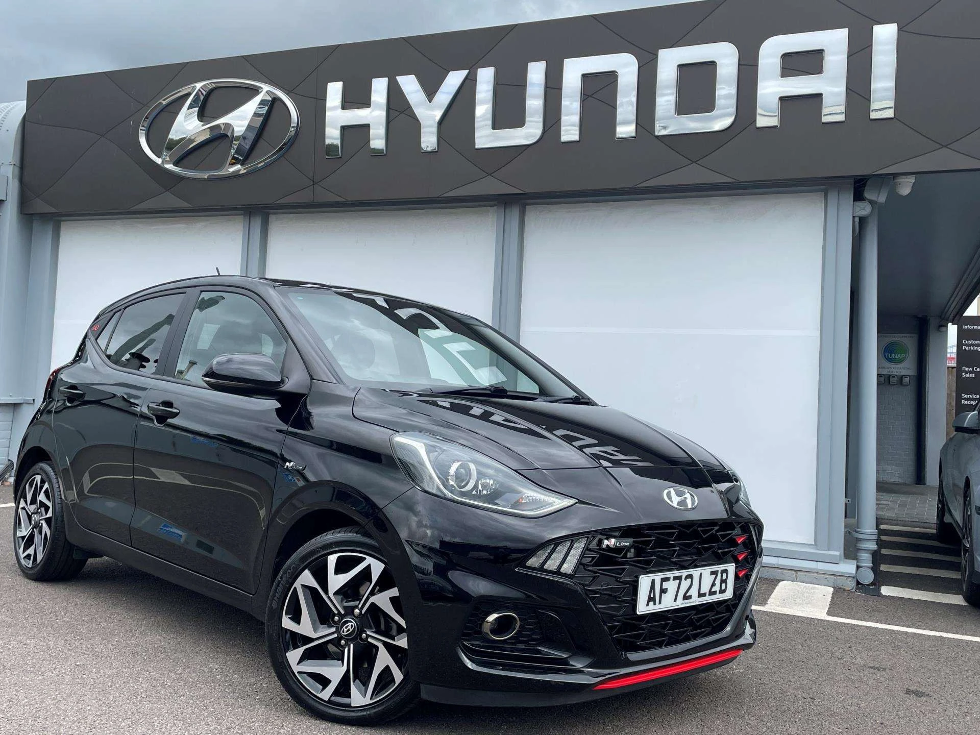 Vehicle image 1