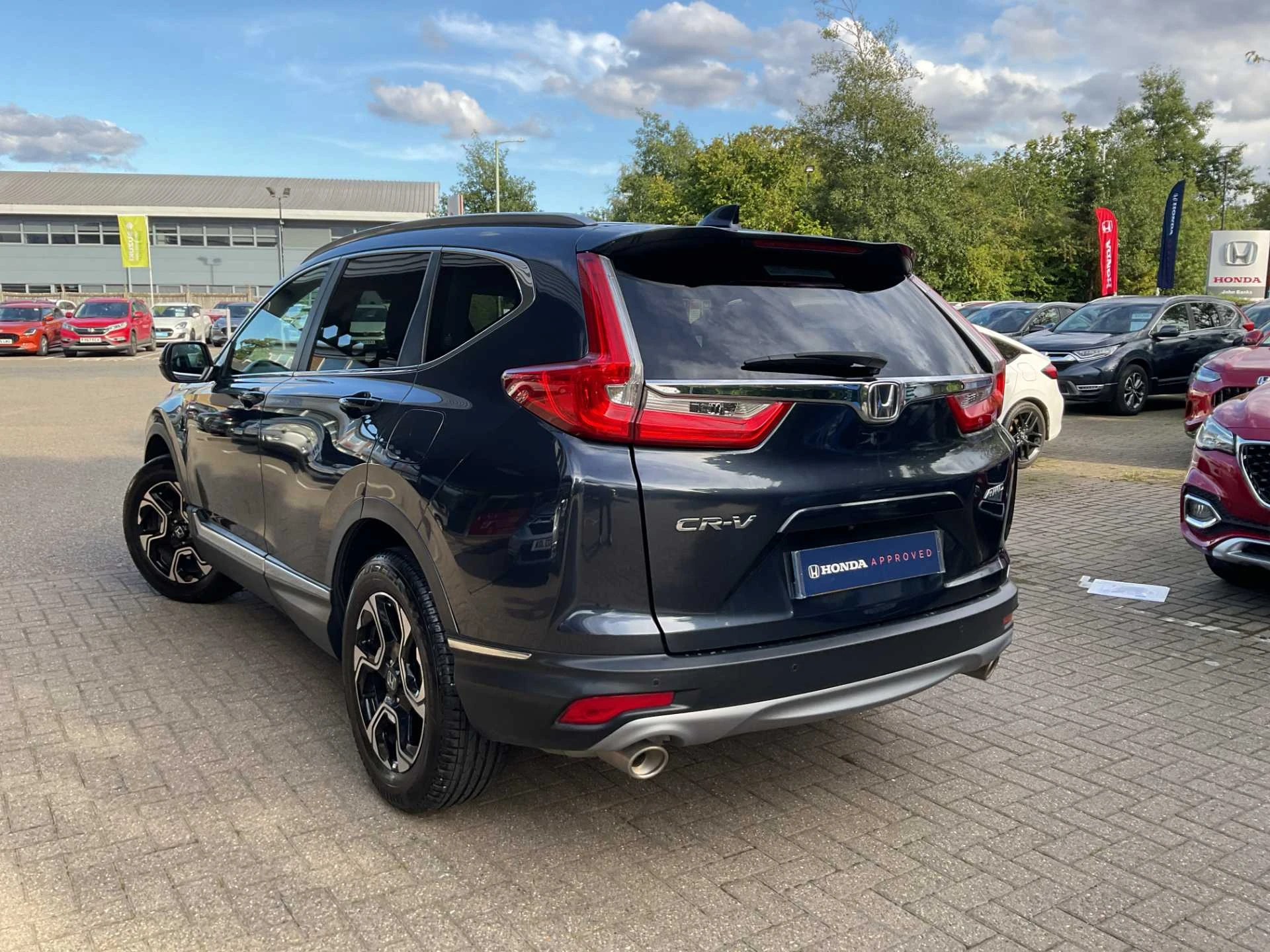 Vehicle image 3