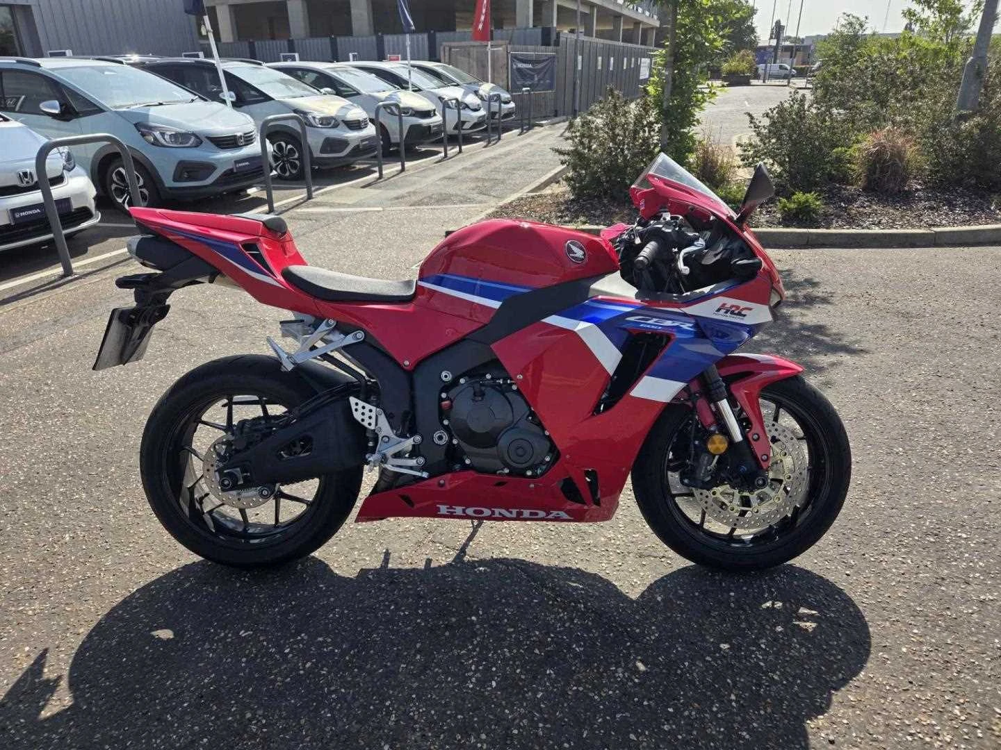 Vehicle image 2