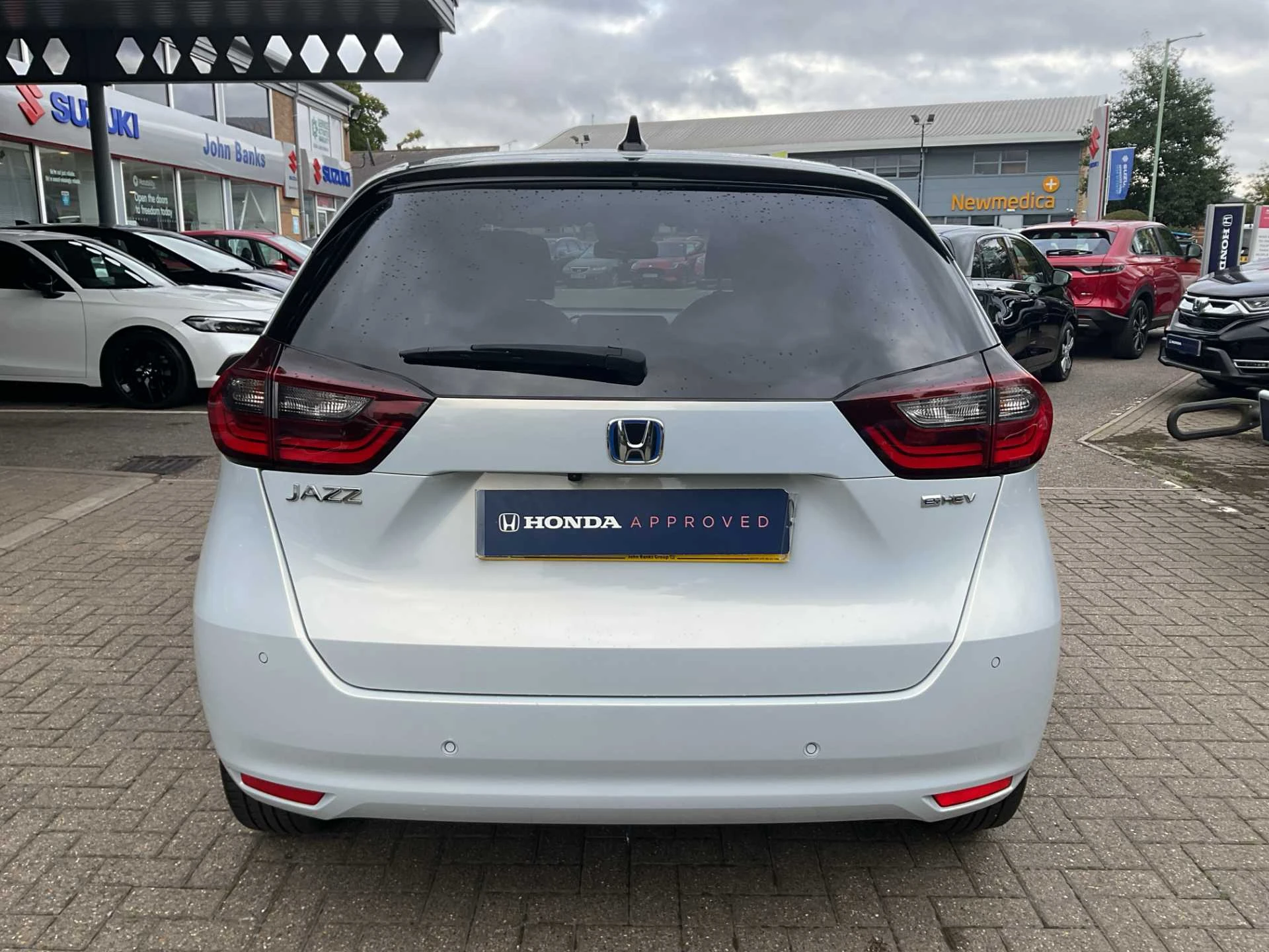 Vehicle image 7