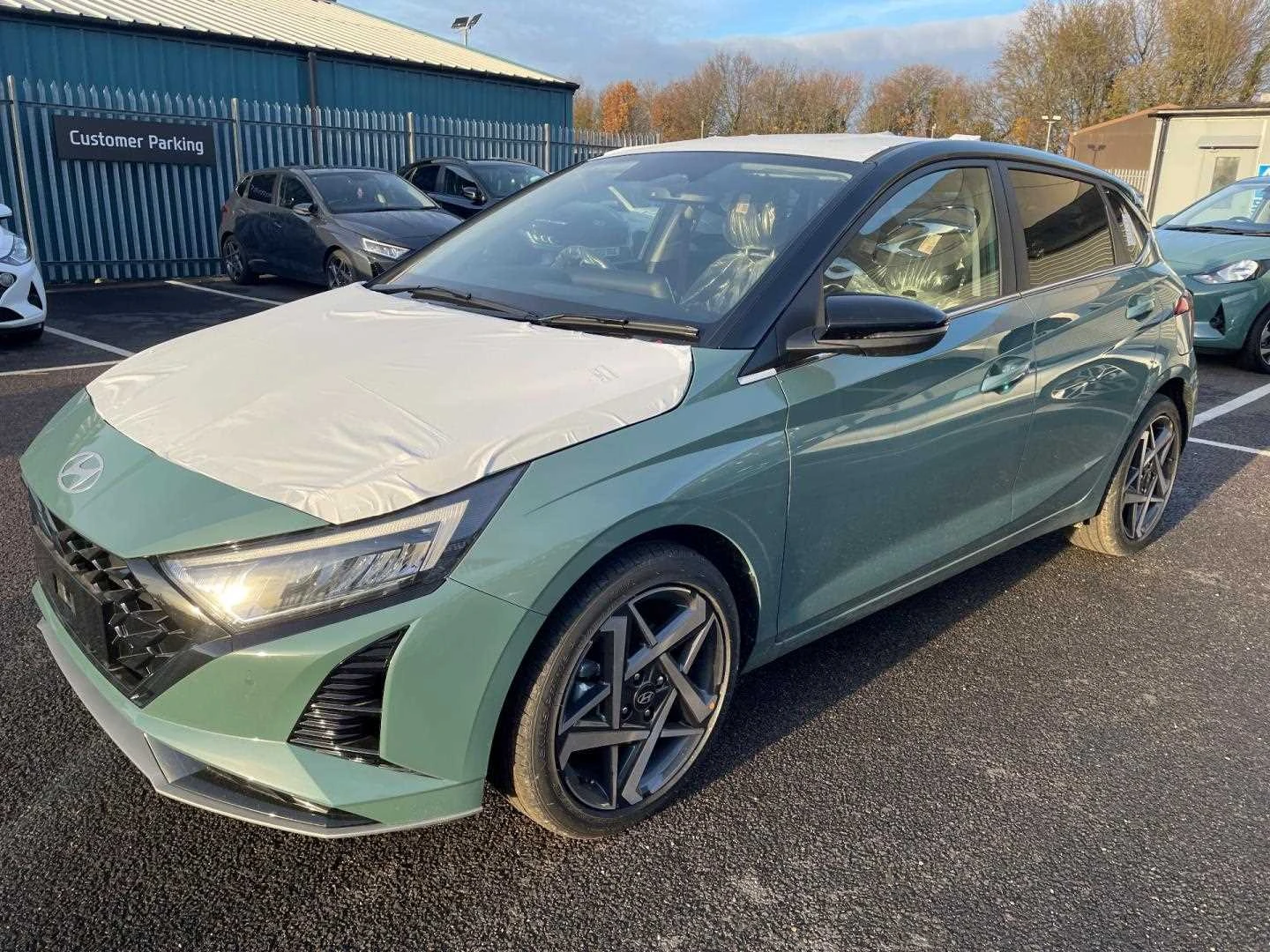 Vehicle image 3