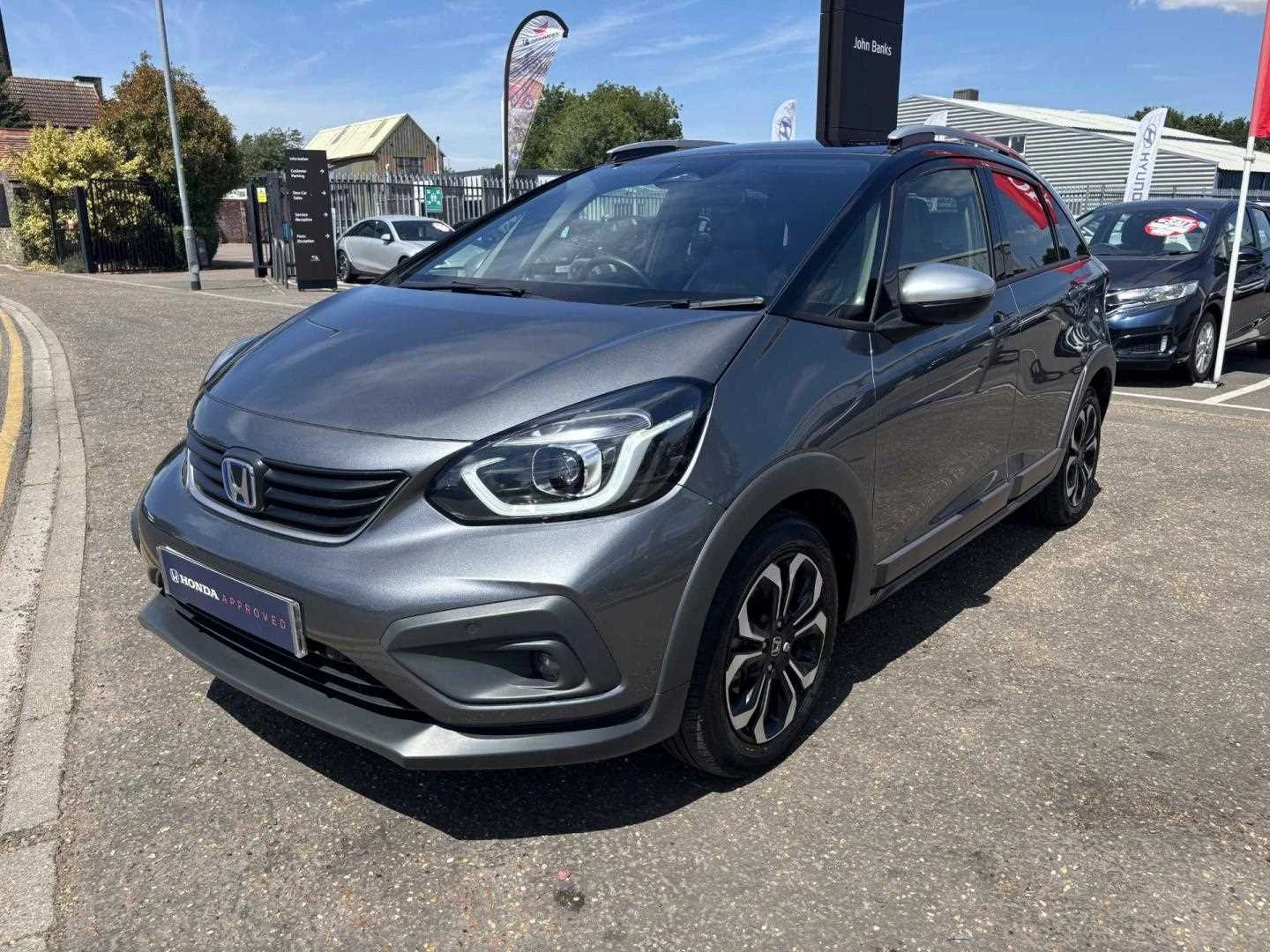 Vehicle image 7