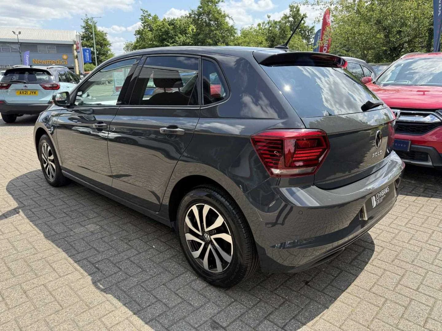 Vehicle image 3