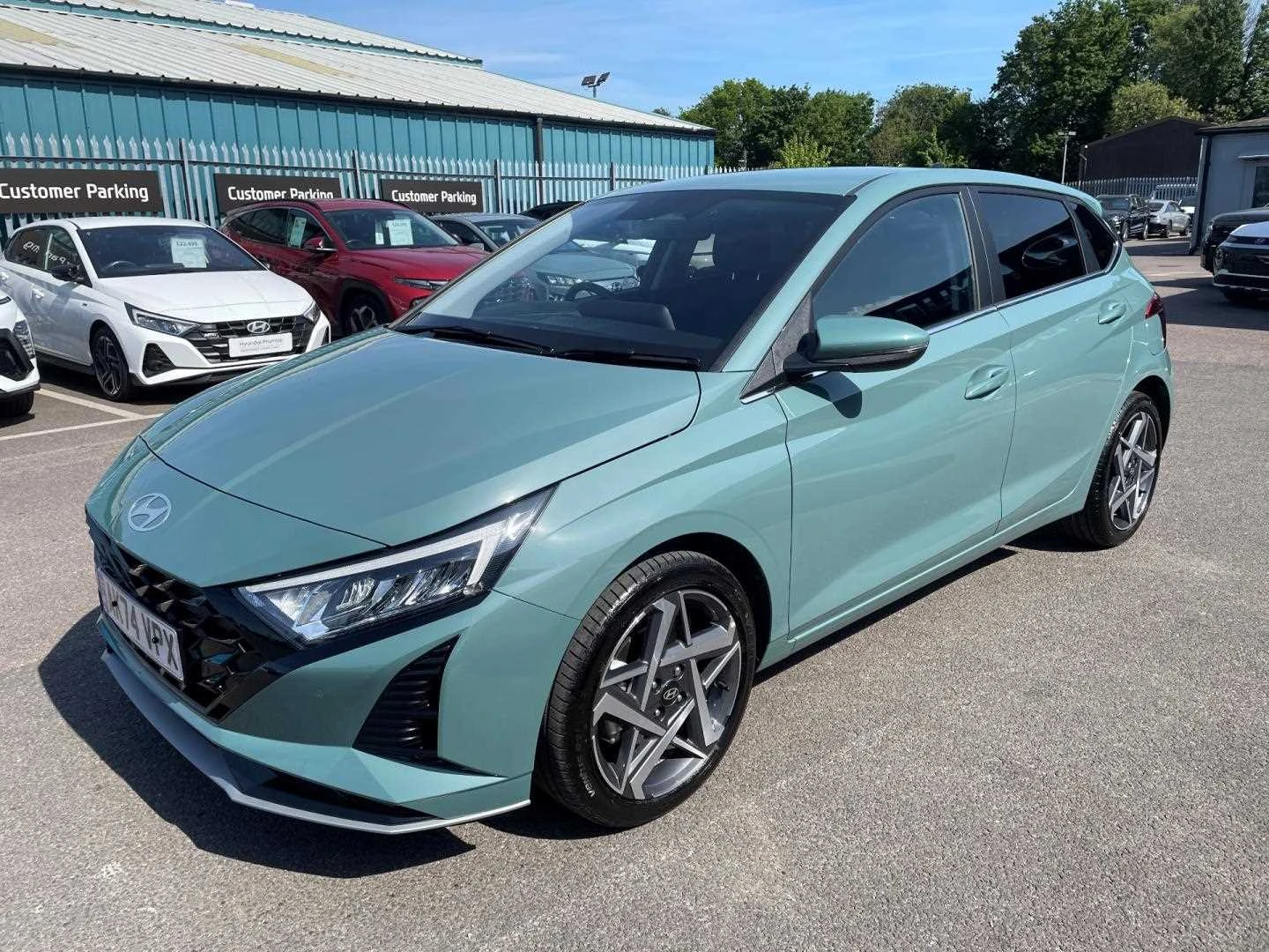 Vehicle image 3