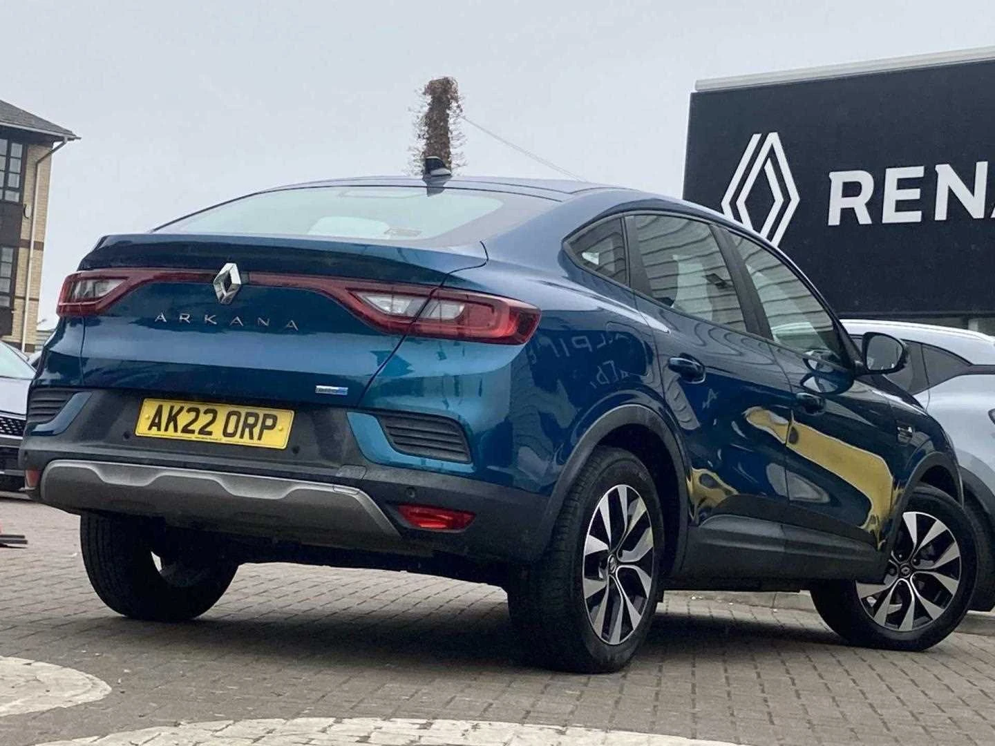 Vehicle image 7
