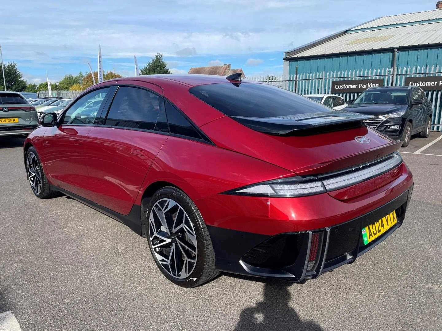 Vehicle image 6