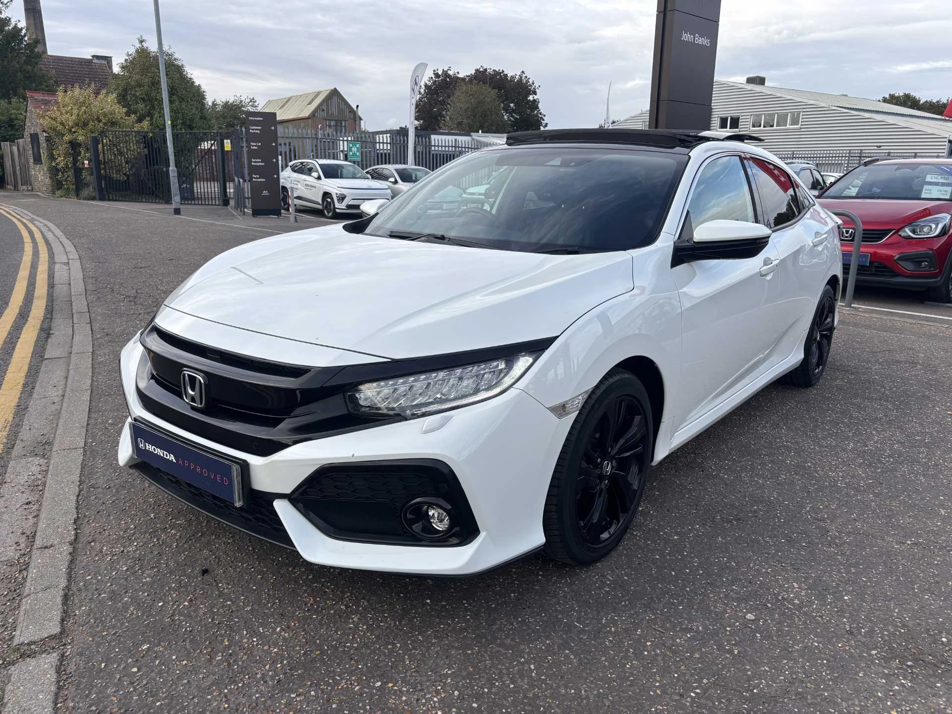 Vehicle image 7