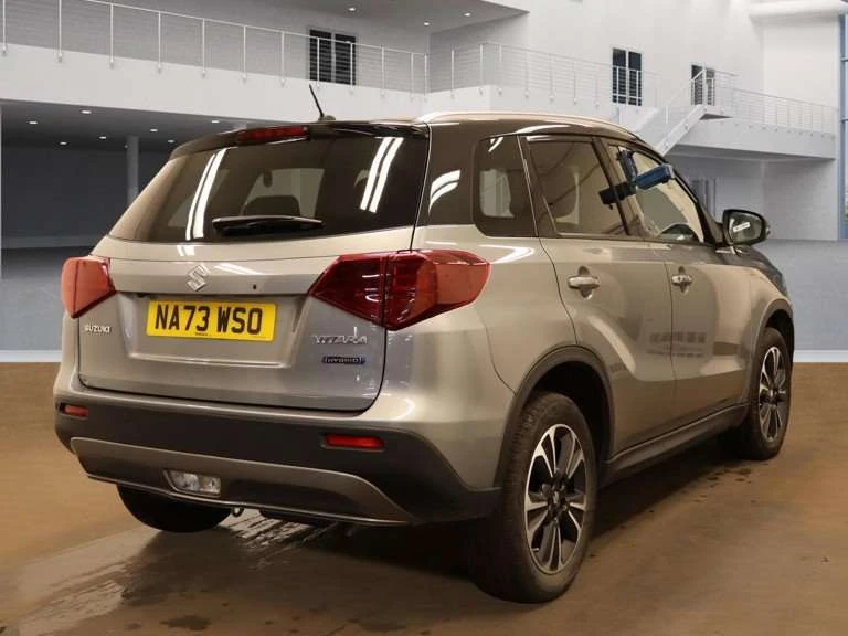 Vehicle image 7
