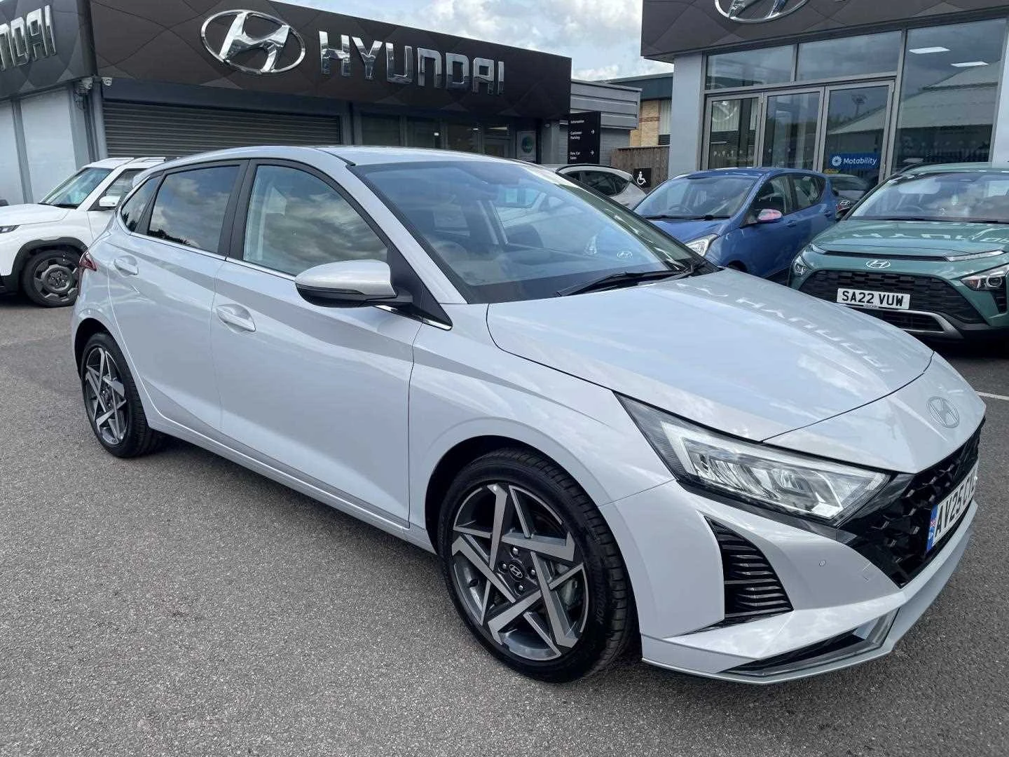 Vehicle image 1