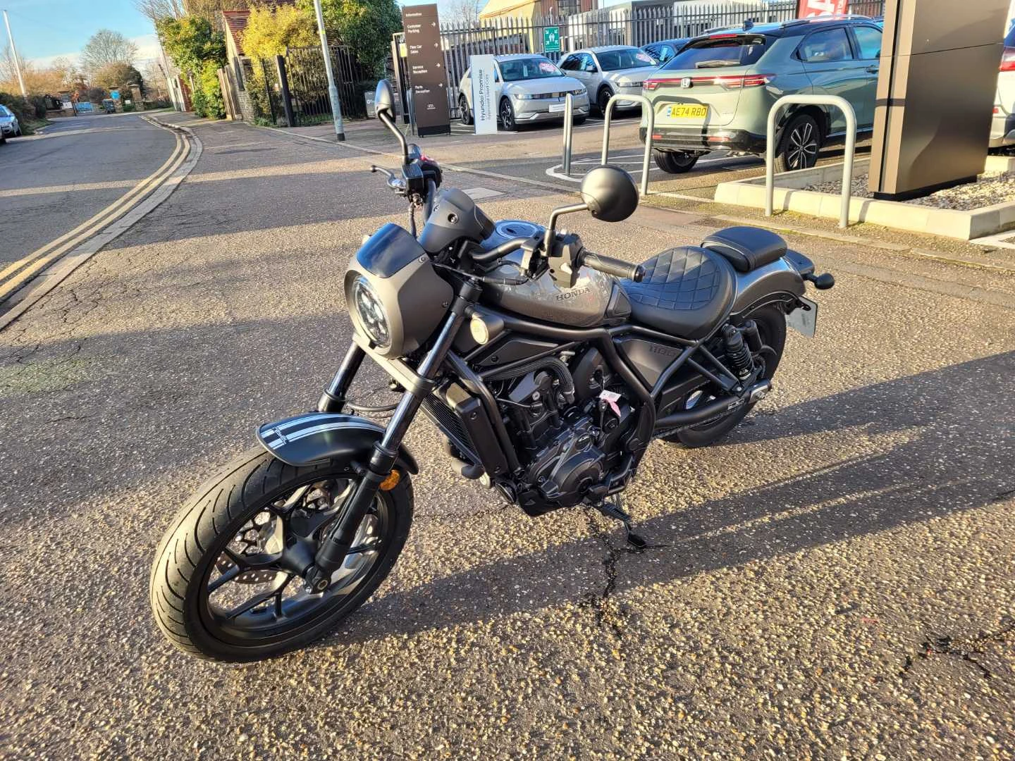 Vehicle image 7
