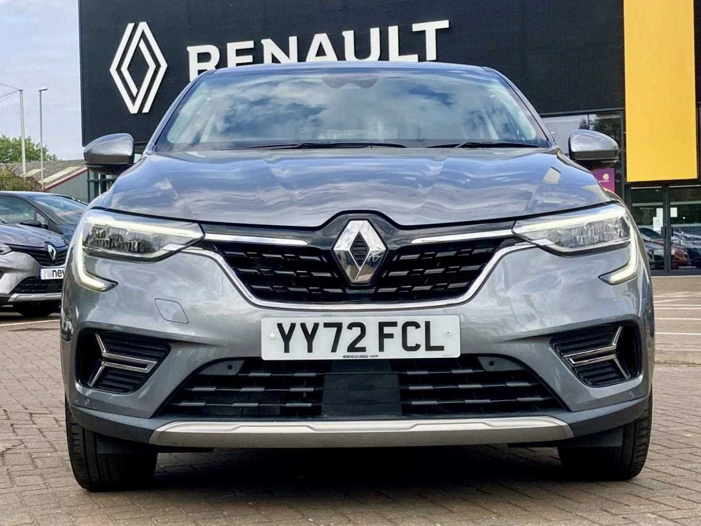 Vehicle image 3