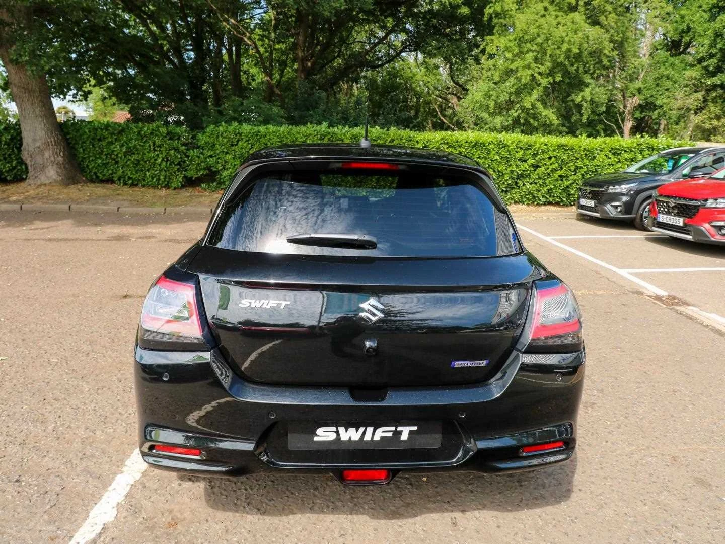 Vehicle image 7