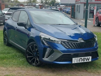 Renault Clio Listing Image