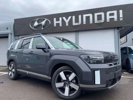 Hyundai Santa Fe Listing Image