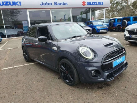 MINI Cooper Listing Image