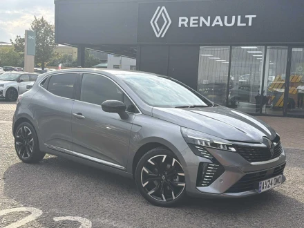 Renault Clio Listing Image