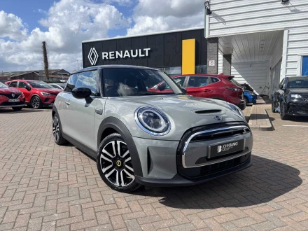 MINI HATCHBACK Listing Image