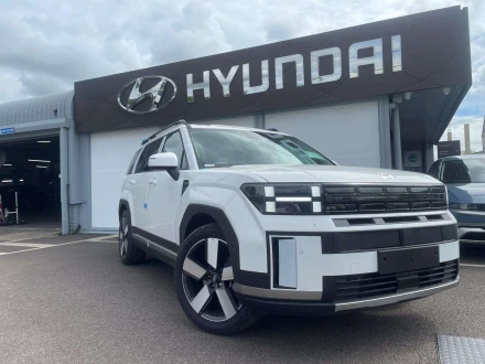 Hyundai Santa Fe Listing Image