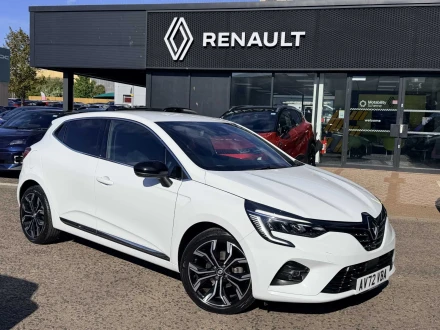 Renault Clio Listing Image