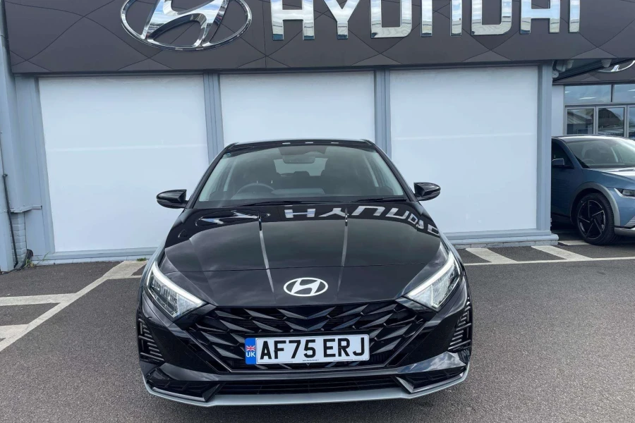 Vehicle Image - 3
