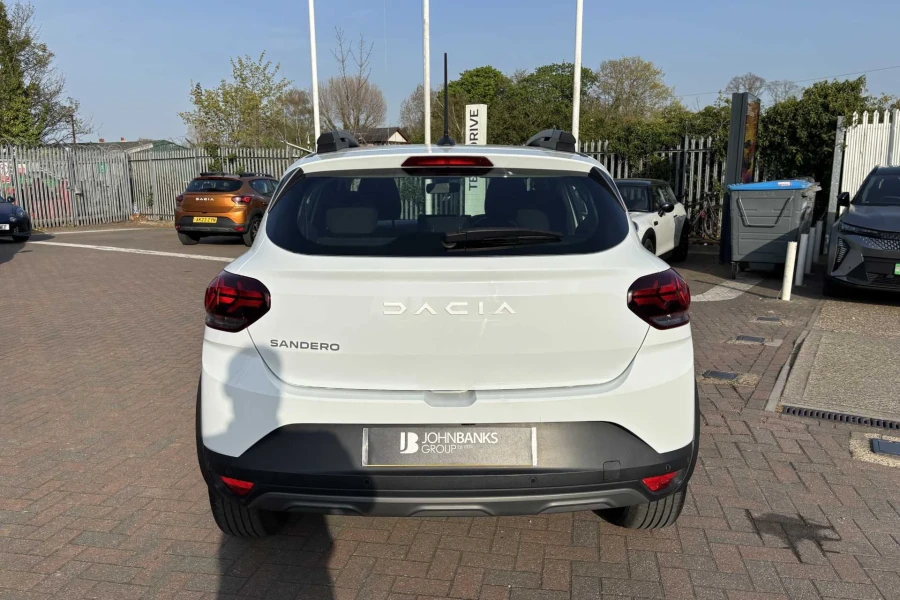 Vehicle Image - 2