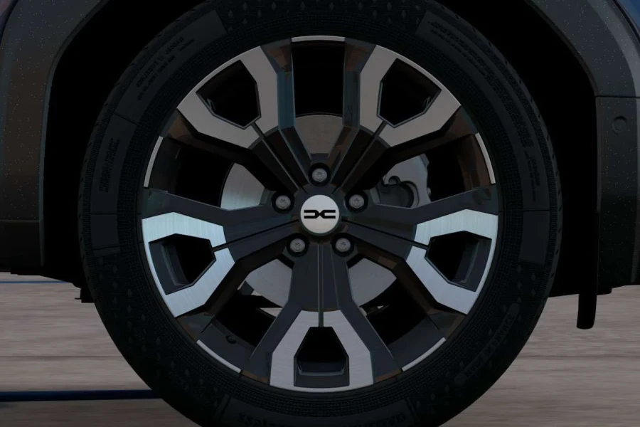 Vehicle Image - 3