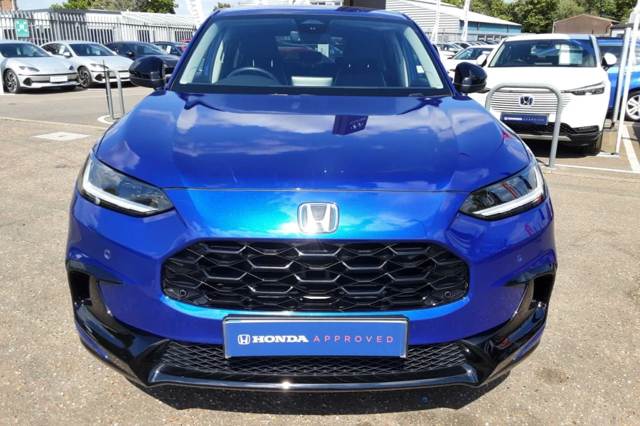 Vehicle Image - 2
