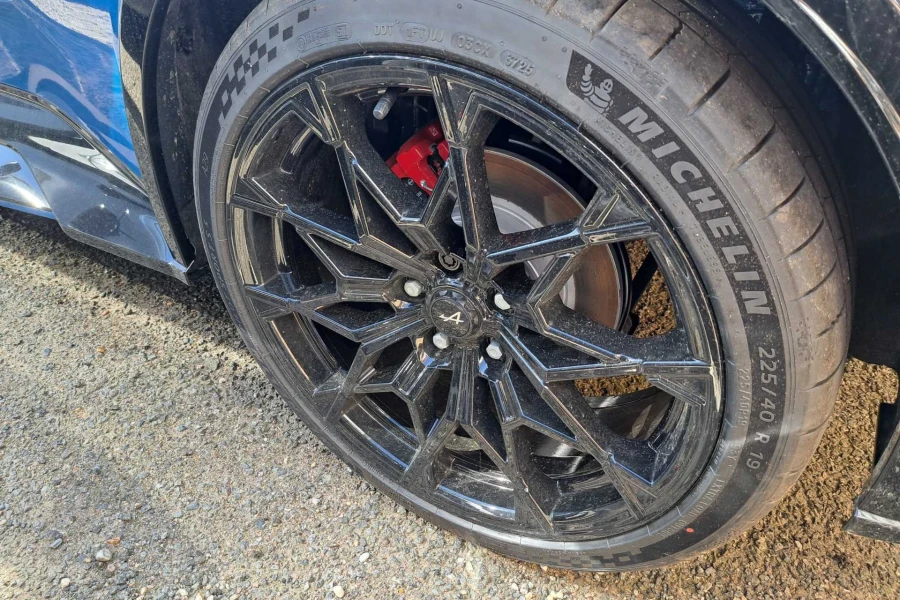 Vehicle Image - 2