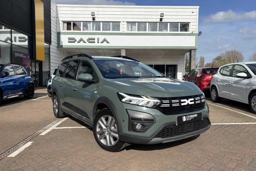 Vehicle Image - 0