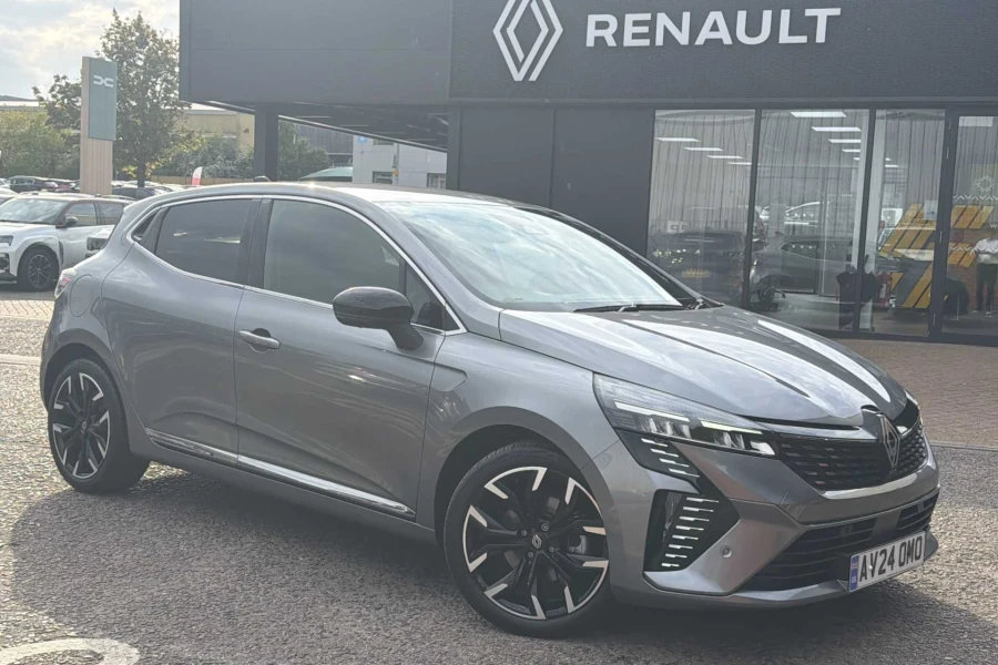 Vehicle Image - 0