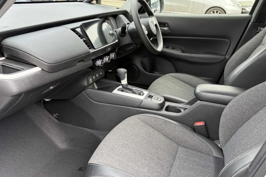 Vehicle Image - 1