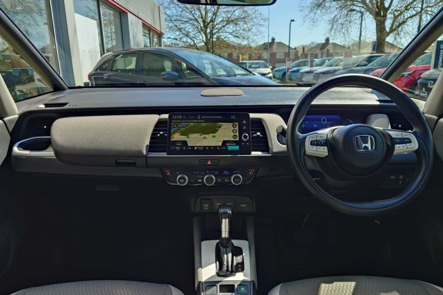 Vehicle Image - 3