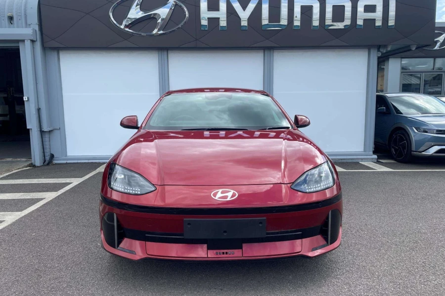 Vehicle Image - 3