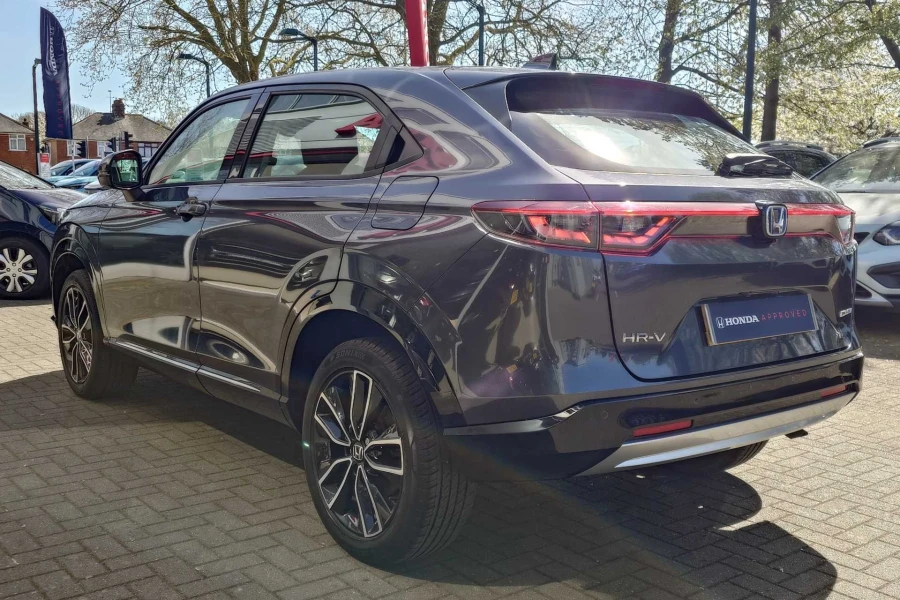 Vehicle Image - 2