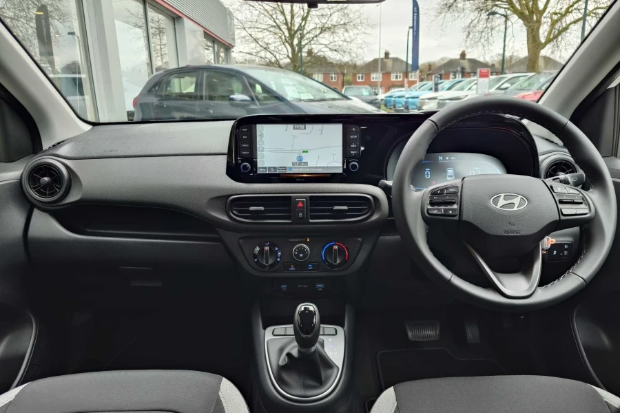 Vehicle Image - 3