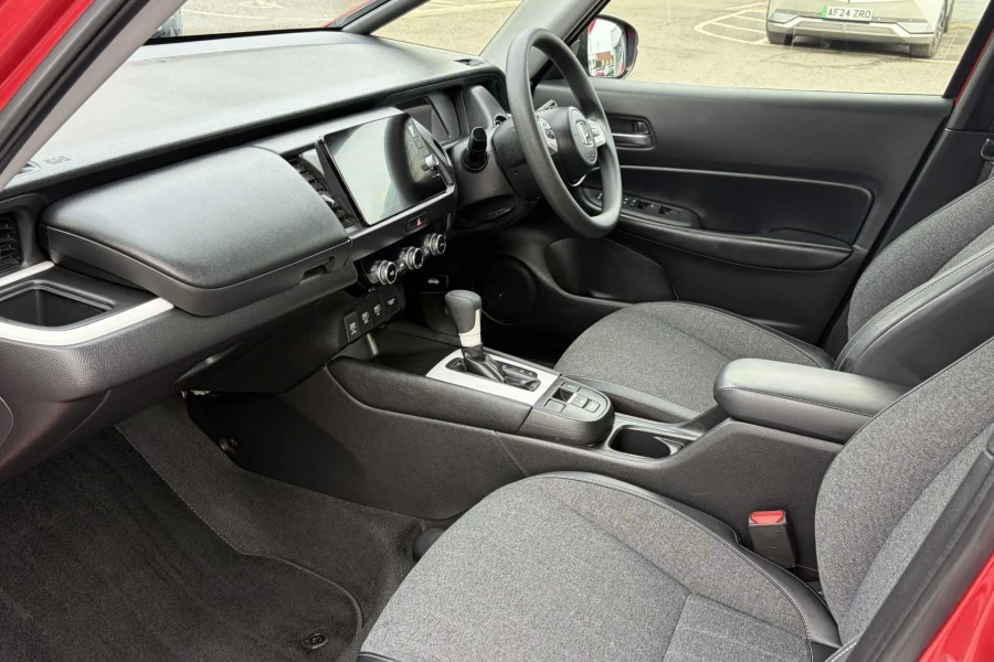 Vehicle Image - 1