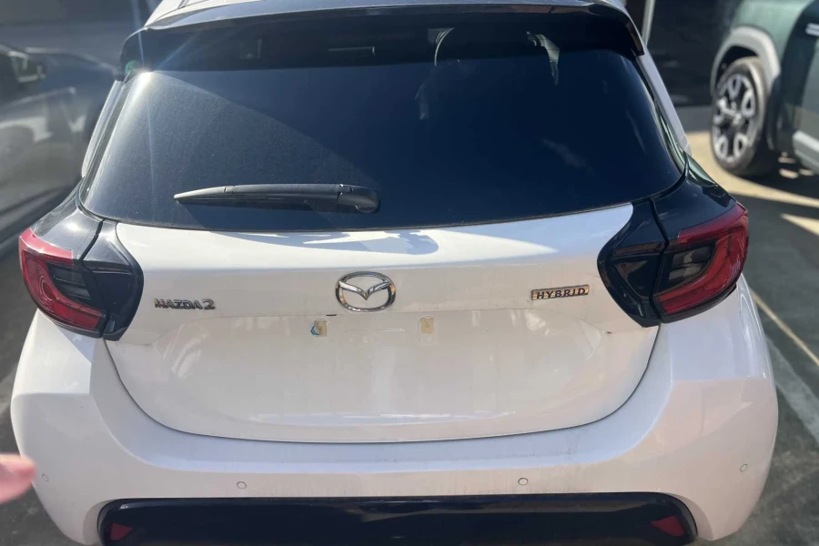 Vehicle Image - 3