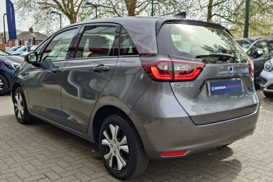 Vehicle Image - 2