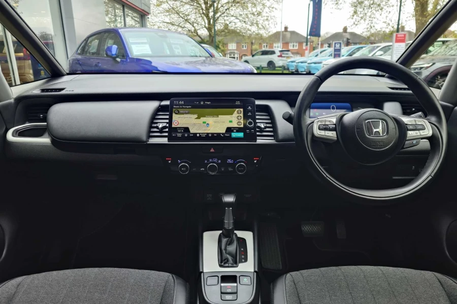 Vehicle Image - 3