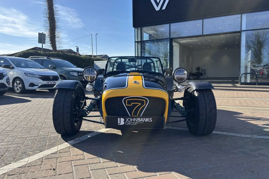 Vehicle Image - 1