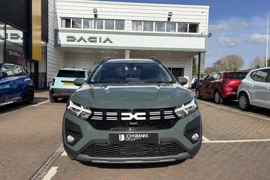Vehicle Image - 1
