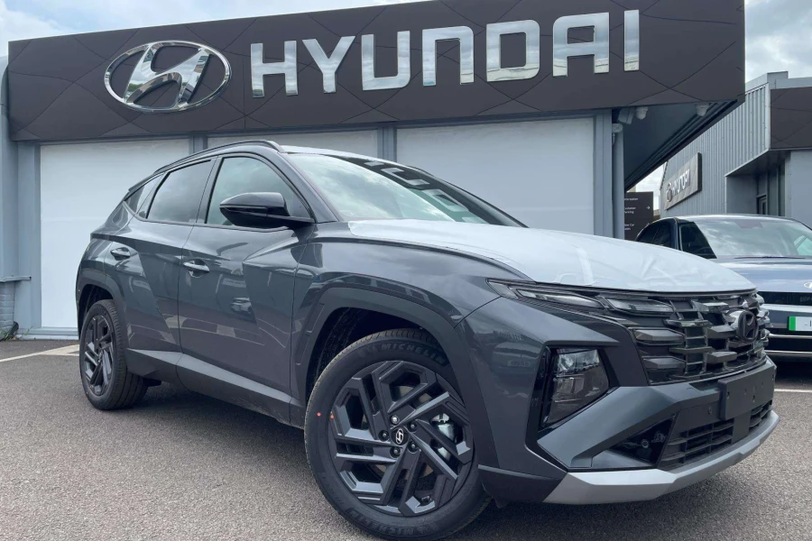 Vehicle Image - 0