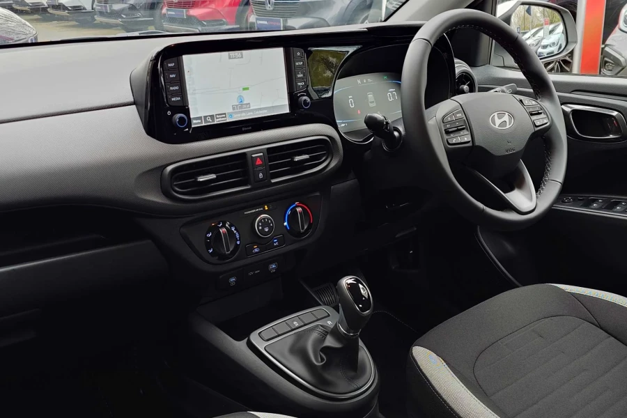 Vehicle Image - 1
